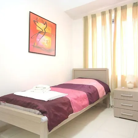 Apartman Etoile Court *